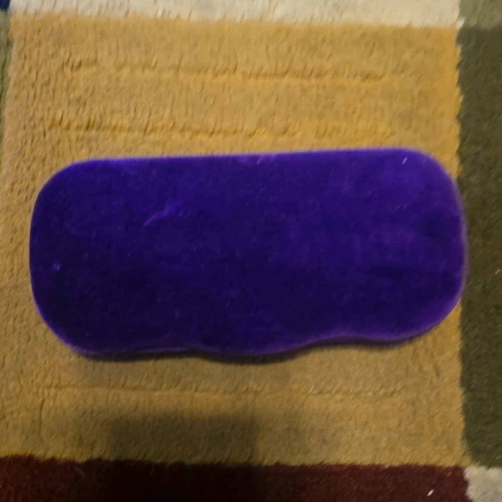 GUCCI Eyeglass/Sunglasses Case - Picture 1 of 3